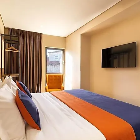 Conde13 - Comfort With Balcony 4* Lisboa